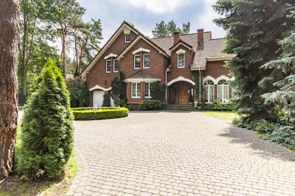 Cost of Driveway Pavers Installation in Englewood