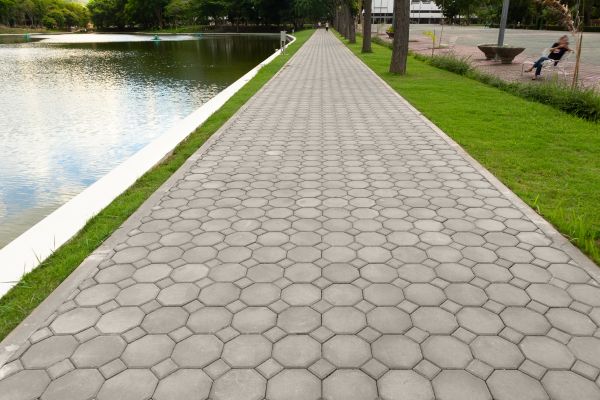 Cost of Pathway Pavers Installation in Englewood